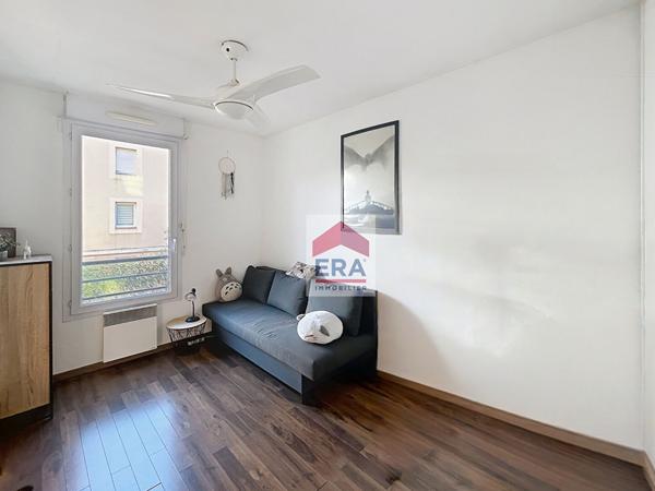 A VENDRE MARSEILLE 13014 HAUT DE ST MARTHE REZ DE JARDIN APPARTEMENT T3 GARAGE DOUBLE 