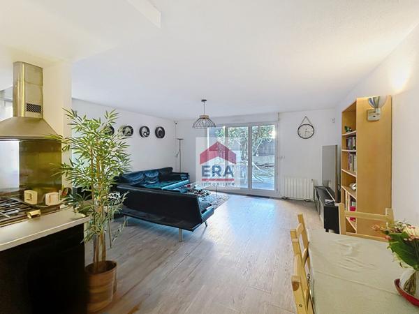 A VENDRE MARSEILLE 13014 HAUT DE ST MARTHE REZ DE JARDIN APPARTEMENT T3 GARAGE DOUBLE 