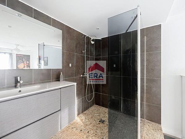 A VENDRE MARSEILLE 13014 HAUT DE ST MARTHE REZ DE JARDIN APPARTEMENT T3 GARAGE DOUBLE 