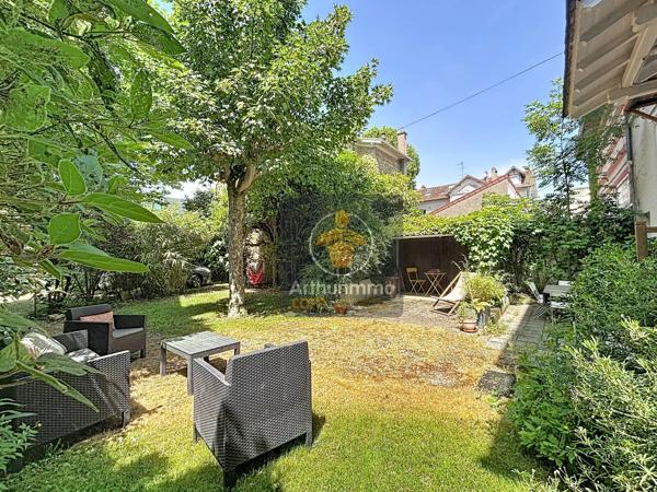 Vente                                                      Maison
                        
                     7 pièces                      150 m2                     à Montgeron