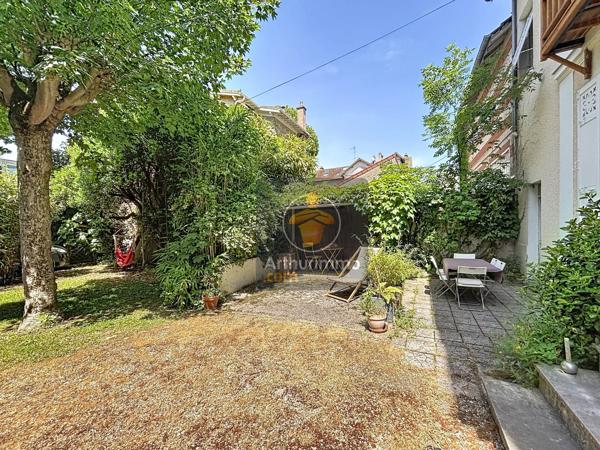 Vente                                                      Maison
                        
                     7 pièces                      150 m2                     à Montgeron