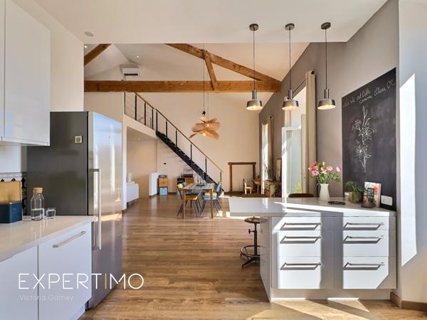 Lauris (84360) Loft rare avec extérieur