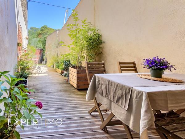 Lauris (84360) Loft rare avec extérieur