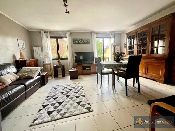 Vente                                                      Maison
                        
                     5 pièces                      100 m2                     à Livry-Gargan
