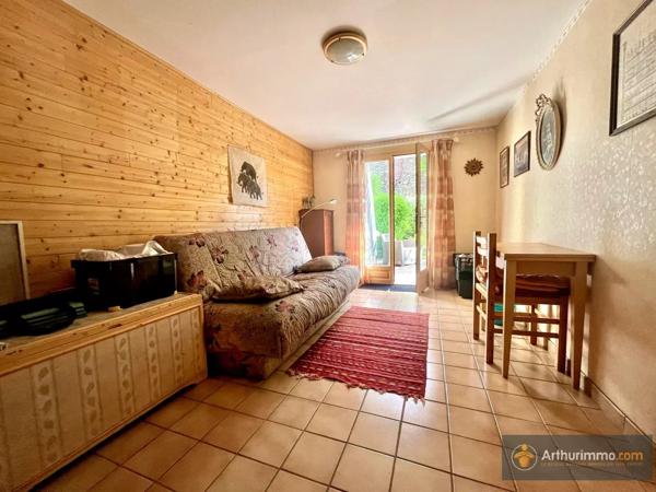 Vente                                                      Maison
                        
                     5 pièces                      100 m2                     à Livry-Gargan