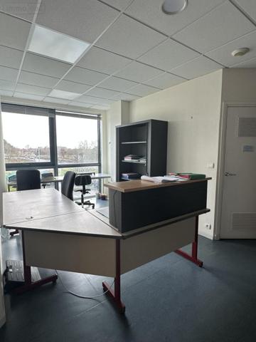 Fonds et/ou murs commerciaux à louer à Saint-Malo en Ille-et-Vilaine (35400), ref : 35104-L121   
La Madeleine