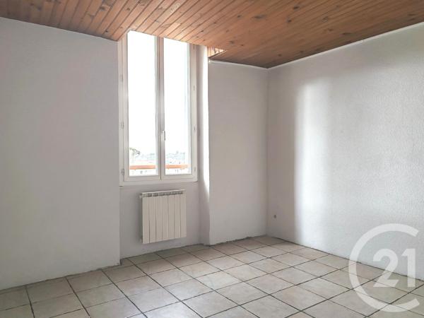 Appartement T3 à vendre  3 pièces - 68,52 m2 FORCALQUIER - 04