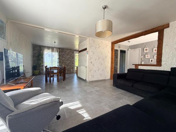 Maison à BRIIS-SOUS-FORGES, 91640 - 6 pièces 105m²
