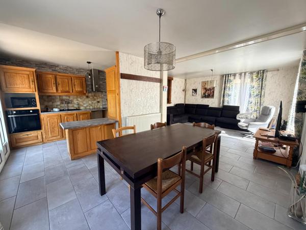Maison à BRIIS-SOUS-FORGES, 91640 - 6 pièces 105m²