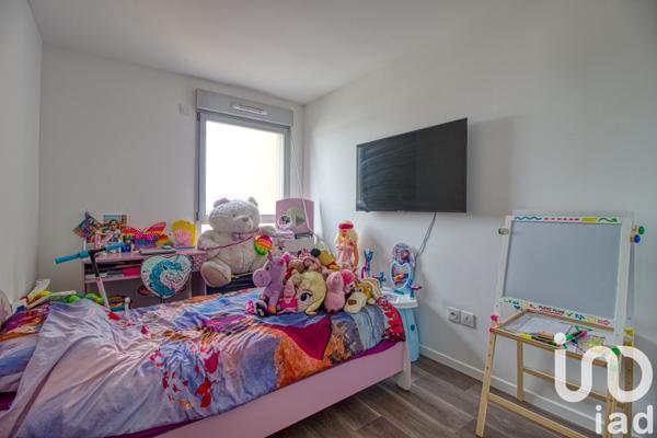 Appartement 4 pièces de 77 m² à Persan (95340)