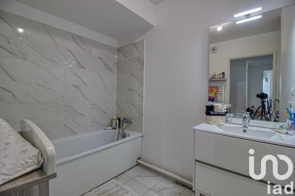 Appartement 4 pièces de 77 m² à Persan (95340)