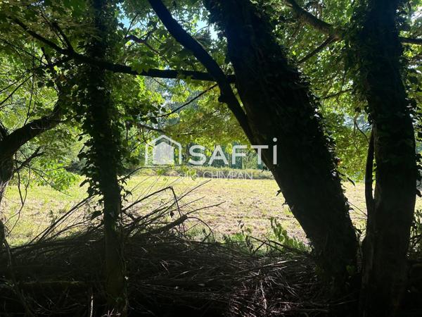 Terrain à bâtir dans un environnement verdoyant, hors lotissement