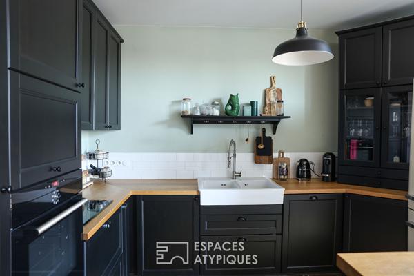 Appartement rénové avec verrière design en coeur de ville