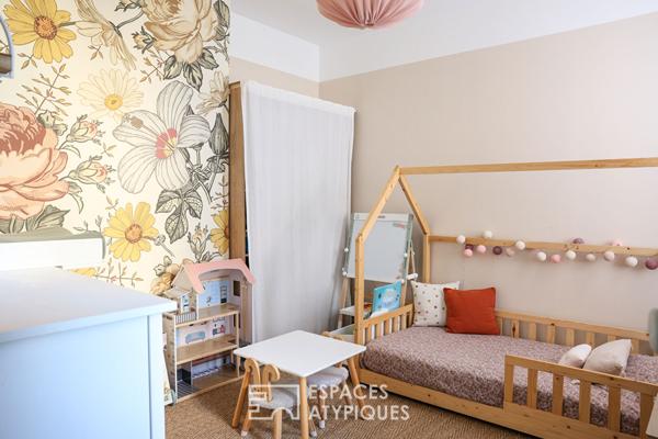 Appartement rénové avec verrière design en coeur de ville