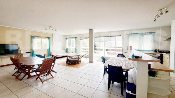 Propriété d'exception de 1850 m2 avec moulin aménagé en loft