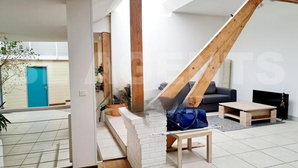 Propriété d'exception de 1850 m2 avec moulin aménagé en loft