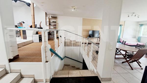 Propriété d'exception de 1850 m2 avec moulin aménagé en loft