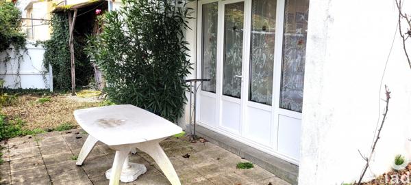 Maison 4 pièces de 81 m² à Montguyon (17270)