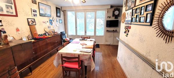 Maison 4 pièces de 81 m² à Montguyon (17270)