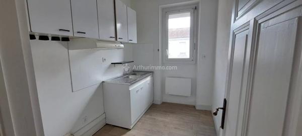 Location Appartement 2 pièces 43 m2 à Carmaux