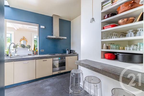Appartement T7 à vendre  7 pièces - 211 m 2   PARIS  - 75014