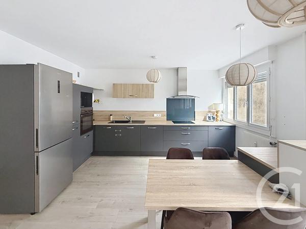 Appartement T5 à vendre  4 pièces - 86 m 2   DIJON  - 21