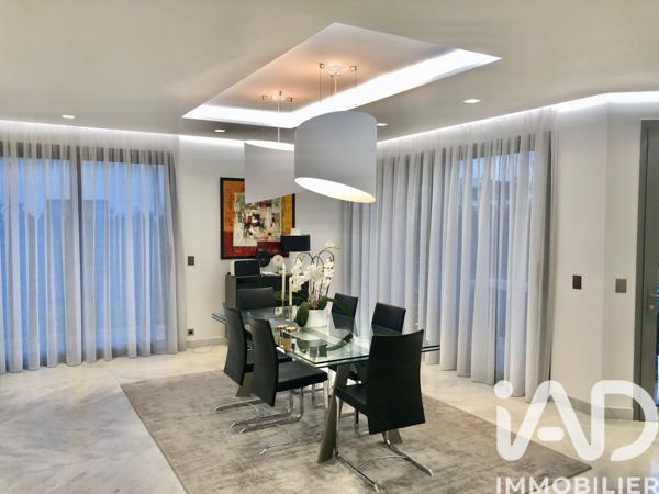 Maison à vendre 6 pièces 270 m² Chessy