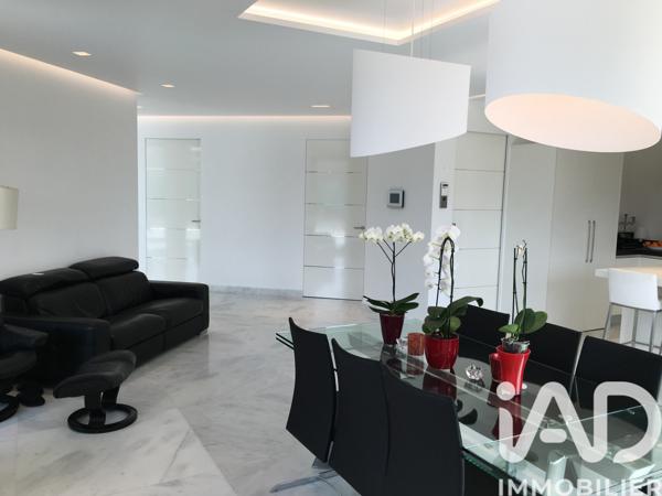 Maison à vendre 6 pièces 270 m² Chessy