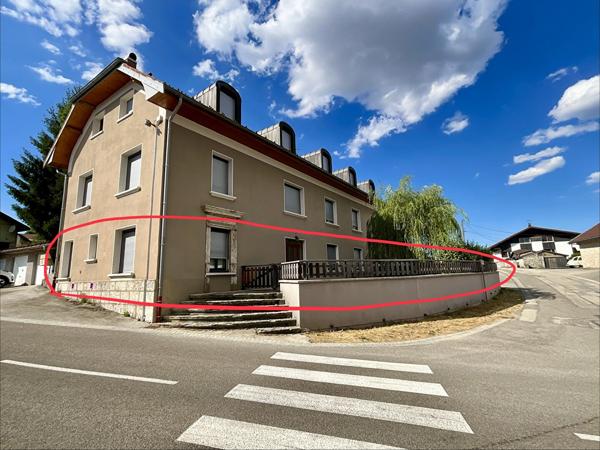 Grand appartement de 102m² avec terrasse, garage... à Arçon 25300, disponible au 01/10/2026