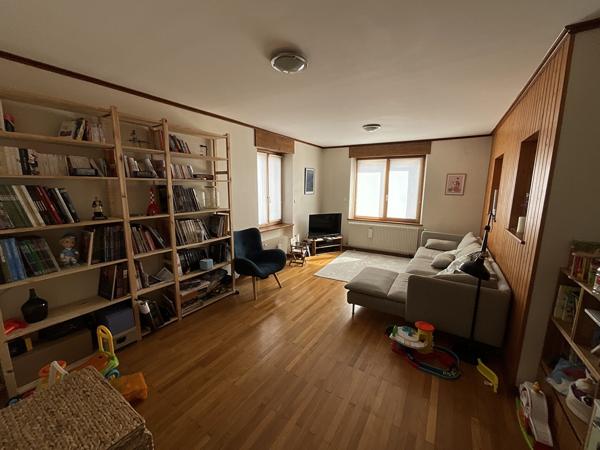 Grand appartement de 102m² avec terrasse, garage... à Arçon 25300, disponible au 01/10/2026