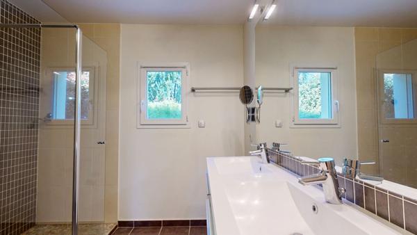 Achat maison Yzeure - 6 pièce(s) - 228 m² - 449 000 €