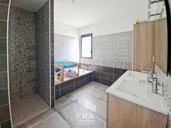 Maison Pessac 4 pièce(s) 100 m2 3 chambres