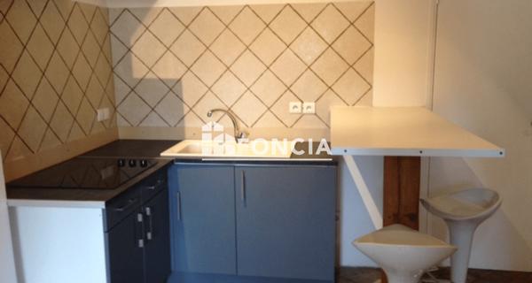 À vendre Studio 25.72 m² - ÉTampes 91150
