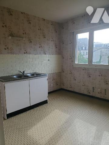 Appartement à Vendre à Guéret (23000) en Creuse (23) :

Cet appartement de type T3 se situe a...