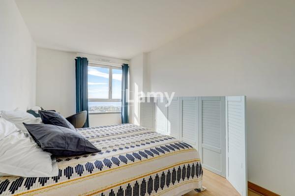 Appartement d'exception dernier etage vue panoramique marseille