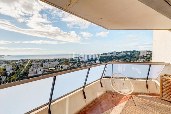 Appartement d'exception dernier etage vue panoramique marseille