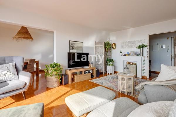 Appartement d'exception dernier etage vue panoramique marseille