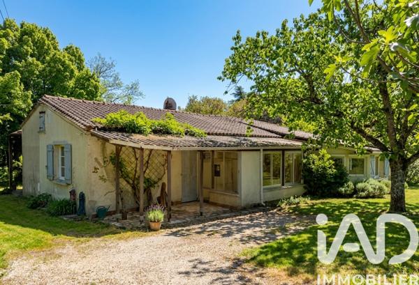 Maison à vendre 7 pièces 102,96 m² Gensac-la-Pallue