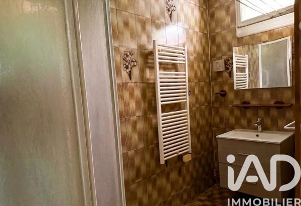 Maison à vendre 7 pièces 102,96 m² Gensac-la-Pallue