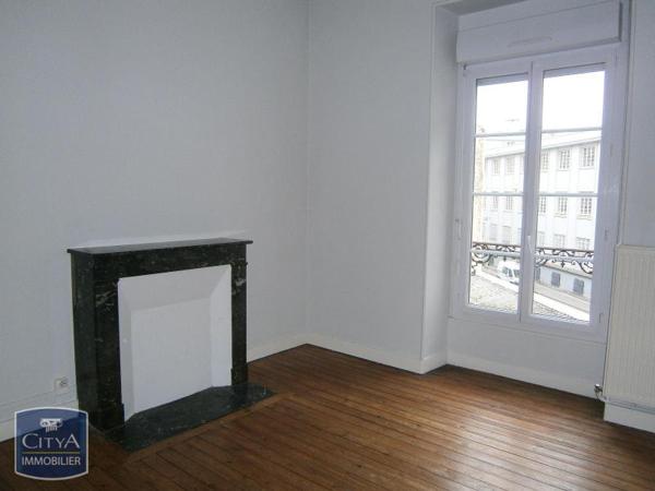 Appartement à louer 2 pièces 43.83m² Le Mans (72000)