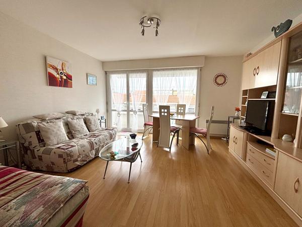 Appartement Les Sables D Olonne Les Présidents 1 pièce 31.36 m² balcon cave proche commerces et mer