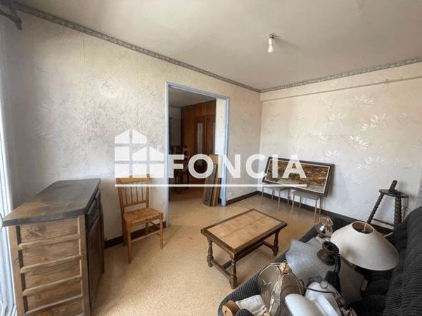 Location Appartement 4 pièces 100 m² - 52 RUE LEON REBOUL Toulon 83000