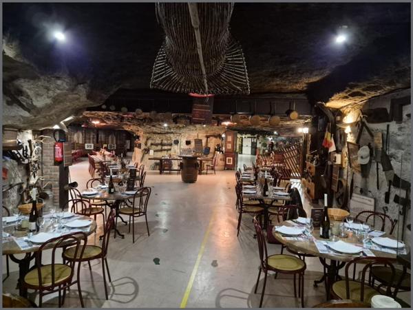 CESSION D’UNE AFFAIRE EMBLÉMATIQUE – VAL DE LOIRE FONDS DE COMMERCE ET MURS COMMERCIAUX