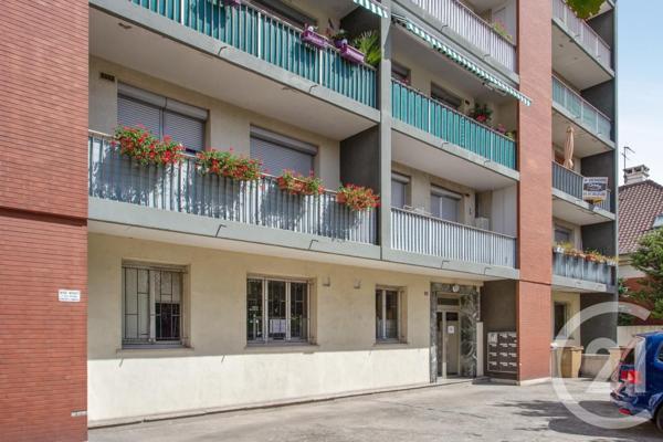 Appartement F3 à vendre  3 pièces - 63,73 m2 COLOMBES - 92