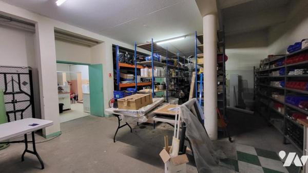 GRAND CHARMONT, ensemble immobilier  1412 m2 sur  29a 18ca de terrain