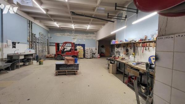 GRAND CHARMONT, ensemble immobilier  1412 m2 sur  29a 18ca de terrain