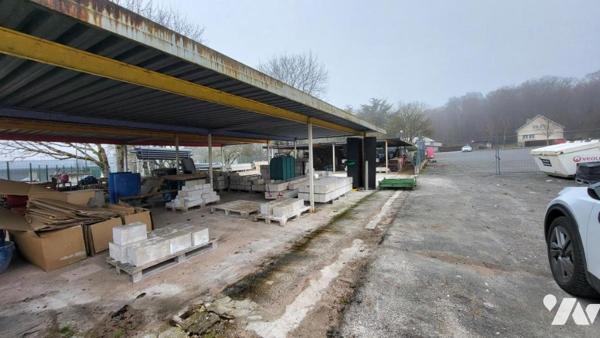 GRAND CHARMONT, ensemble immobilier  1412 m2 sur  29a 18ca de terrain