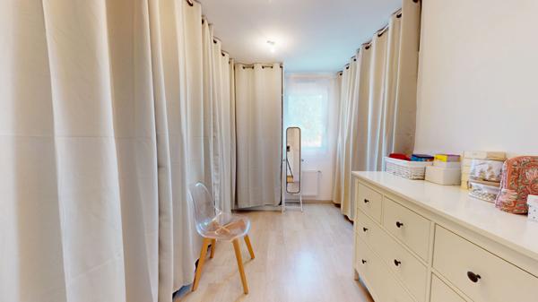 Maison récente 6 pièces à vendre à Castine en Plaine