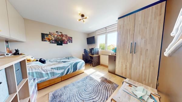 Maison récente 6 pièces à vendre à Castine en Plaine
