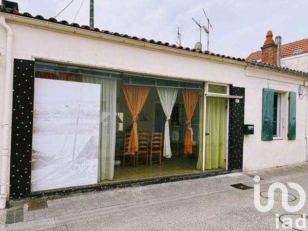 House for sale 4 rooms 62 m² Saint-Trojan-les-Bains